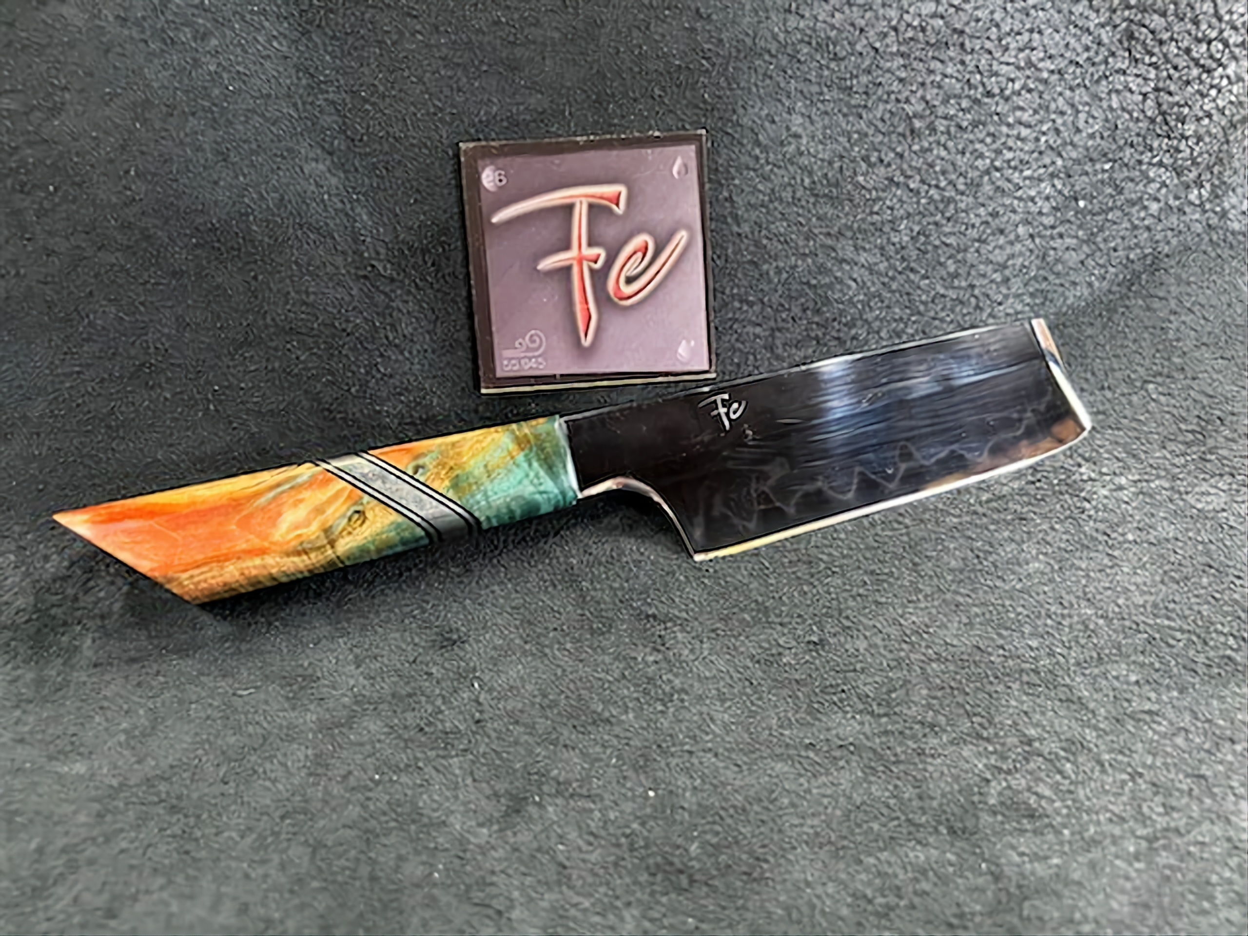 Custom wooden saya for kitchen cutlery